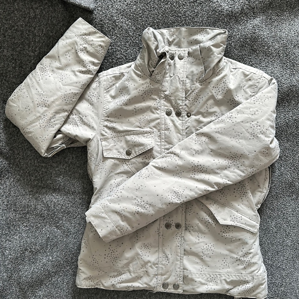 Snowboarding / skii jacket